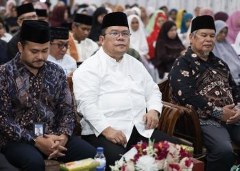Wali Kota Pematangsiantar Wesly Silalahi, SH, MKn Hadiri Acara Safari Ramadhan Pemko Pematangsiantar di Aula Masjid Muhammadiyah, Jalan Merdeka Kelurahan Dwikora Kecamatan Siantar Barat.