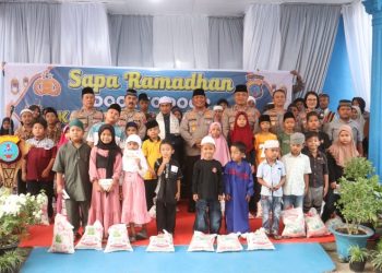 Sapa Ramadhan Door To Door Kapolres Simalungun Berbuka Puasa Bersama Salurkan Tali Asih kepada Anak - Anak Yatim Piatu Serta Kaum Duafa.