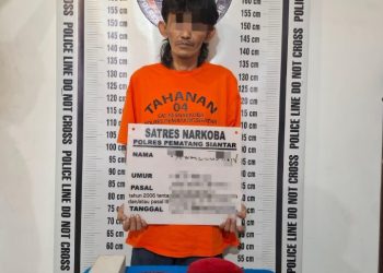 Sedang Duduk Didepan Rumah AW Berhasil Dirungkus Polres Pematangsiantar.