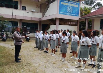 Penerimaan Polri Dibuka, Polsek Siantar Selatan Sosialisasi Penerimaan Polri T.A 2026 di SMK Parbina Nusantara.