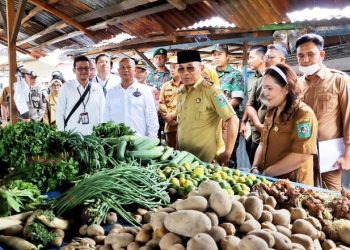 Hadapi Hari Raya Idul Fitri 1447 H/2026 M, Pemkab Simalungun Laksanakan Sidak Pasar.