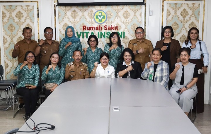Ketua TP PKK Kota Pematangsiantar Ny Liswati Wesly Silalahi Bersama Jajaran Pengurus & Camat Siantar Timur Masa Rahmat Zebua, SE, MSi Melakukan Kunjungan dan Beraudiensi Dengan Jajaran Direksi Rumah Sakit Vita Insani.