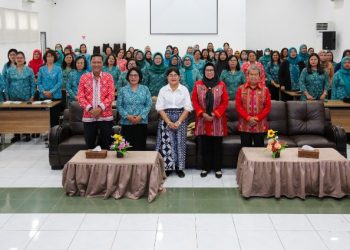 Ketua TP PKK Kota Pematangsiantar Ny Liswati Wesly Silalahi Hadiri Acara LP3PKK, di Gedung Serbaguna Pemko Pematangsiantar.