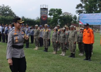 Kapolres Pematangsiantar Pimpin Apel Gelar Pasukan Ops Ketupat Toba 2026.