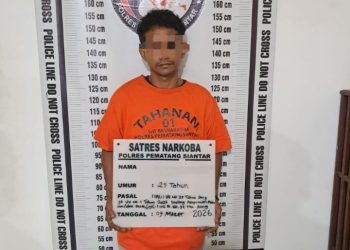 Polres Pematangsiantar Pemilikik 5 Paket Sabu di halaman Hotel.