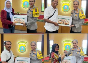 Kapolres Pematangsiantar Bagikan Parcel Lebaran Kepada Wartawan Unit Yang Merayakan Idul Fitri.