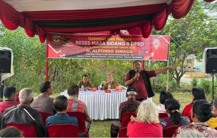Anggota DPRD Siantar Alfonso Sinaga Gelar Reses di Kelurahan Tong Marimbun Untuk Serap Aspirasi Warga.