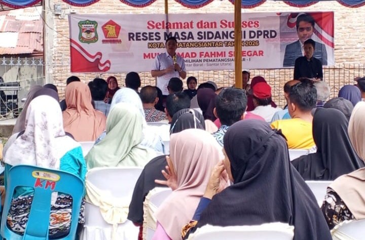 Anggota DPRD Pematangsiantar Muhammad Fahmi Siregar Gelar Reses di Dapil I, Serap Aspirasi Warga.