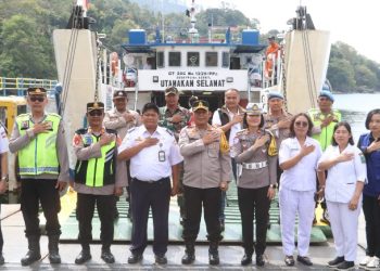 Hari Kelima Operasi Ketupat Toba 2026 : Kapolres Simalungun Tinjau Langsung Pos Pam Hingga Pelabuhan Tiga Ras, Pastikan Keamanan Lebaran Terjaga.