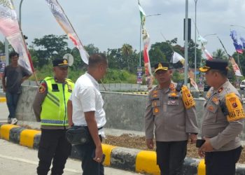 Kapolres Simalungun Pantau Langsung Pintu Tol Simpang Pane, Arus Lalu Lintas Meningkat Jelang Lebaran.