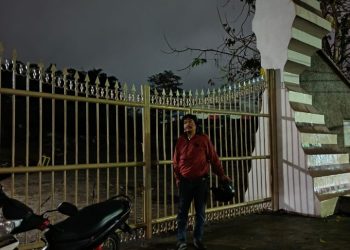 Polsek Siantar Barat Cek TKP Kebakaran Lalang di Kompleks Pekuburan Cina.