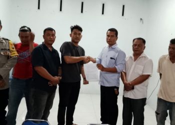 Tengah Malam Polsek Bangun Turun Tangan, Mediasi Kasus Penganiayaan Warga Karang Bangun Berakhir Damai.