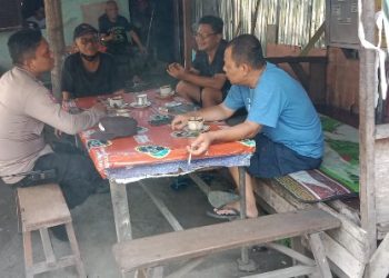 Polsek Siantar Barat Patroli Kampung Bebas Dari Narkoba di Jalan Jawa.