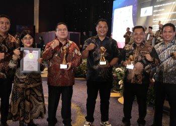 Pemko Pematangsiantar Kembali Menorehkan Prestasi Membanggakan di Tingkat Nasional Tentang Perumda Air Minum Tirta Uli Kota Pematangsiantar Raih Sejumlah Penghargaan Bergengsi Dalam Ajang TOP BUMD Awards 2026.