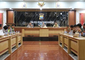Dihadiri Sejumlah Pimpinan OPD & Para Camat, Kapolres Pematangsiantar AKBP Sah Udur Togi Marito Sitinjak, Buka Rapat Peringatan Hari Jadi Ke - 155 Kota Pematangsiantar.