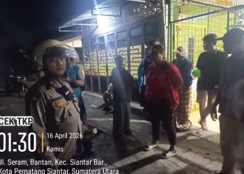 Polsek Siantar Barat Cek TKP Keributan di Gang Ganevo.