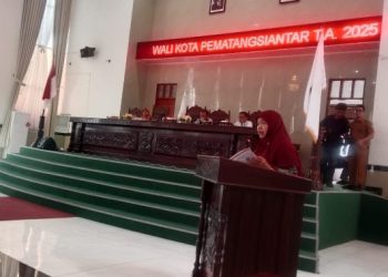 Juru Bicara Fraksi Nurani Keadilan dibacakan oleh juru bicaranya, Sabariah Harahap.
