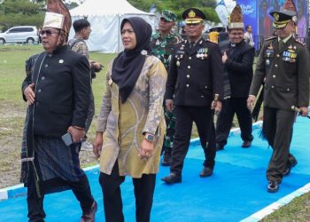 Wali Kota Pematangsiantar Wesly Silalahi, SH, MKn Diwakili Wakil Wali Kota Herlina Hadiri Acara Pesta Rakyat Memperingati Hari Jadi Ke - 193 Kabupaten Simalungun.