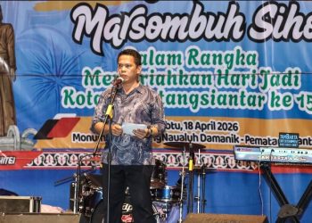 Sekda Antonius Sitanggang, SSTP, MSi Buka Pagelaran Seni Budaya Simalungun Marsombuh Sihol.