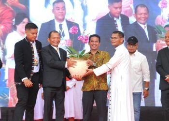 Wali Kota Pematangsiantar Wesly Silalahi, SH, MKn Diwakili Sekda Junaedi Antonius Sitanggang, SSTP, MSi Hadiri  Perayaan Paskah Katolik Pematangsiantar Tahun 2026.