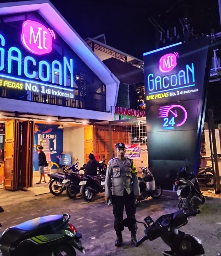 Polsek Siantar Barat Laksanakan KYRD Malam Hari Diwilkumnya, Situasi Aman Terkendali.