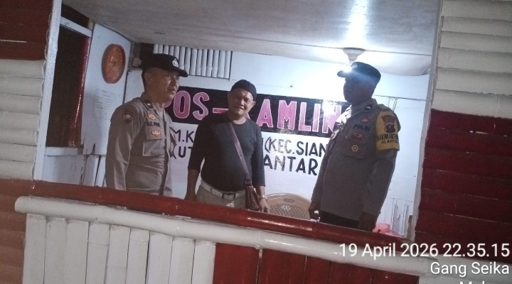 Polsek Siantar Utara Laksanakan SALING di Pos Kamling Jalan Tanah Jawa.