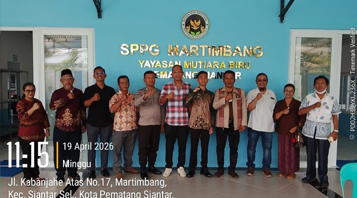 Polsek Siantar Selatan Hadiri Pembukaan SPPG Martimbang.