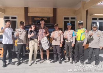 Terima Kasih, Polisi Indonesia Luar Biasa!" — Turis Belanda Joas Mardiono Puji Polsek Girsang Sipangan Bolon Usai Paspor & Barang Berharga Berhasil Dikembalikan.