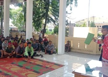 Dinas Lingkungan Hidup Kota Pematangsiantar Serahkan Kontrak Kerja & Surat Tugas Kepada 66 Orang Mulai Dari Supir, Kernet, dan Petugas Lapangan Tenaga Kebersihan.