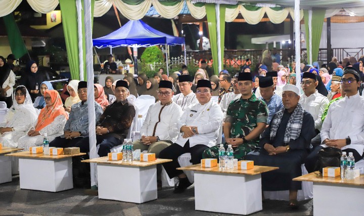 Wali Kota Pematangsiantar Wesly Silalahi, SH, MKn Hadiri & Ikuti Acara Haul Ke - 112 Raja Sang Naualuh Damanik.