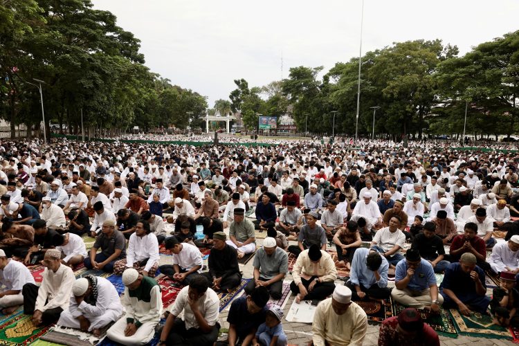 Pemko Pematangsiantar Gelar Sholat Idul Adha 1447 H di Lapangan Adam Malik.
