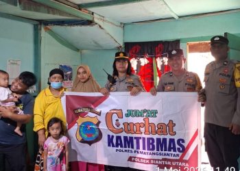 Kapolsek Siantar Utara Gelar Jumat Curhat Kamtibmas dan Berikan Bantuan Kepada Warga Stunting.
