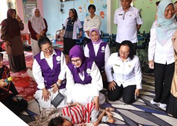 Ny. Hj. Darmawati Anton Achmad Saragih Kunjungi RRABK di Semarak Hari Posyandu Nasional 2026.