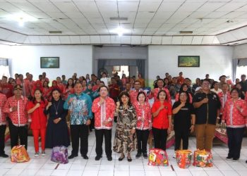 Wali Kota Pematangsiantar Wesly Silalahi, SH, MKn Buka Kegiatan Penguatan Kerjasama Antar Lembaga Penyedia Layanan Peningkatan Kualitas Hidup Anak Kewenangan Kabupaten/Kota.