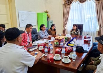 Bunda PAUD Kota Pematangsiantar Ny Liswati Wesly Silalahi Sambut Silaturahmi Sekaligus Audiensi Ketua Majelis Pendidikan Kristen Wilayah (MPKW) Sumut-Aceh dr Rustam Effendy Nainggolan, MM.
