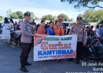 Polri Ada Dimana Mana Polsek Siantar Martoba Minggu Kasih Curhat Kamtibmas di Gereja HKBP Resort Bombongan.