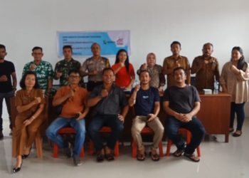 Bhabinkamtibmas Polsek Siantar Marihat Hadiri Pembentukan Program Pemerintah KMP di Kelurahan Nagahuta.