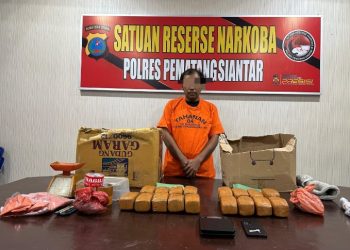 Polres Pematangsiantar Ringkus Pemilik Ganja 7,27 Kg di Jalan Sangnaualuh.