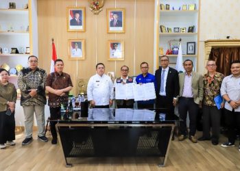 Wali Kota Pematangsiantar Wesly Silalahi, SH, MKn & Rektor Universitas Advent Surya Nusantara Pematangsiantar Melaksanakan MoU Tri Dharma Perguruan Tinggi, Serta Peningkatan Kualitas SDM.