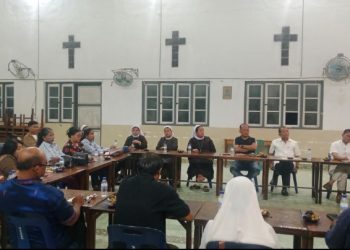 Wakil Ketua DPRD Kota Pematangsiantar Terima Panitia Paskah Tahun 2026 Dalam Rangka Silatuhrahmi.