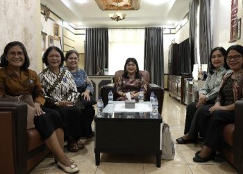 Ketua TP PKK Kota Pematangsiantar Ny Liswati Wesly Silalahi Terima Audiensi DPC PWKI Kota Pematangsiantar.