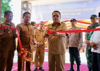 Wali Kota Pematangsiantar Wesly Silalahi, SH, MKn Resmikan Kantor Camat Siantar Barat.