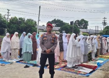 21 Personel Polsek Gunung Malela Siaga Penuh, Kawal Ribuan Jamaah Idul Adha 1447 H di Belasan Masjid Wilayah Hukumnya.