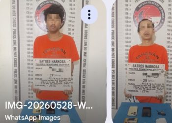 Polres Pematangsiantar Amankan Dua Warga Simalungun Sedang Duduk Di Sepeda Motor Miliki Sabu.