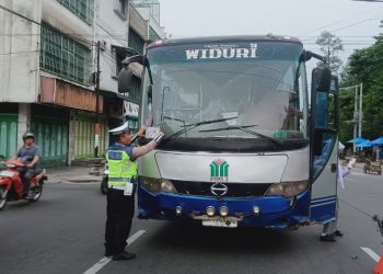 Sat Lantas Polres Pematangsiantar Sosialisasi & Edukasi Tertib Berlalu Lintas Kepada Masyarakat.