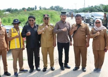Ruas Jalan Kabupaten di Nagori Bandar Tinggi Segera Diperbaiki : Masyarakat Ucapkan Terima Kasih Kepada Bupati Simalungun.