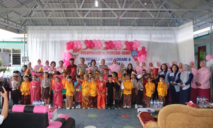 Kapolres Pematangsiantar Hadiri Pentas Seni & Pelepasan Murid TK Kemala Bhayangkari 06.
