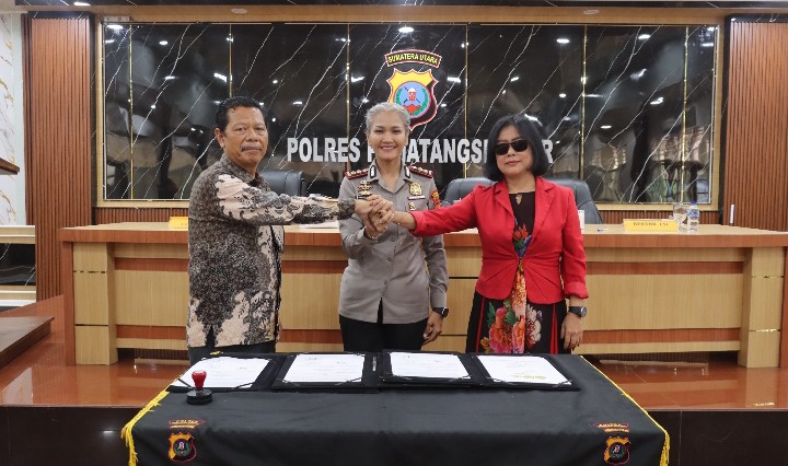 Polres Pematangsiantar & USI Penandatanganan MOU.
