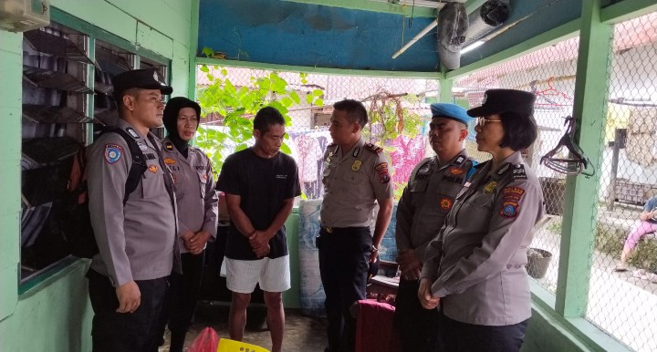 Sambut HUT Bhayangkara Ke - 80 Tahun, Polsek Siantar Barat Berbagi.