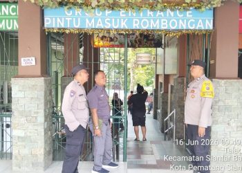 Bhabinkamtibmas Polsek Siantar Barat Patroli Antisipasi Guantibmas Objek Wisata.